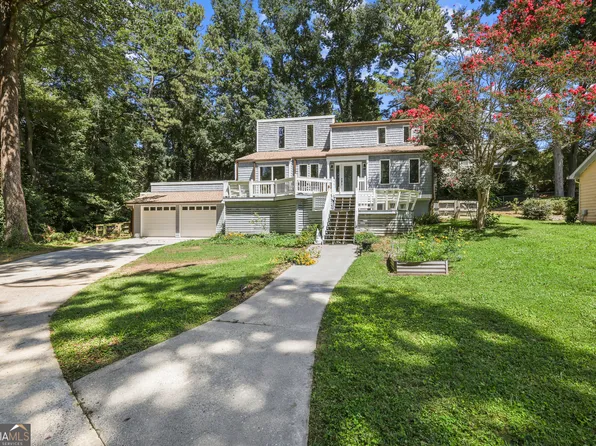 2753 Holly Ridge Cir, Marietta, GA 30062