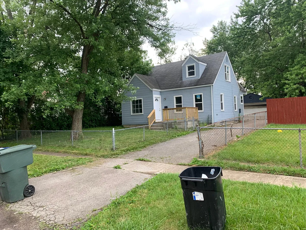 Building Photo - 1805 Marston Rd