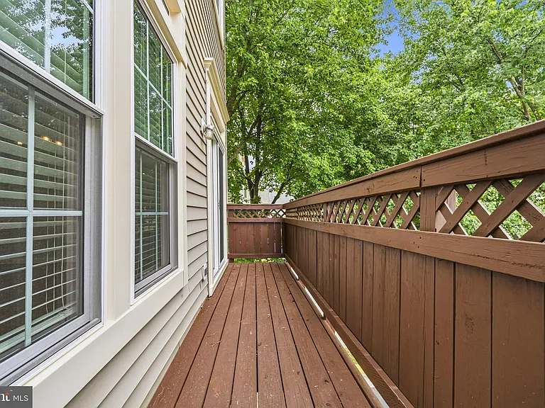 4323 Thomas Brigade Ln — Photo 16