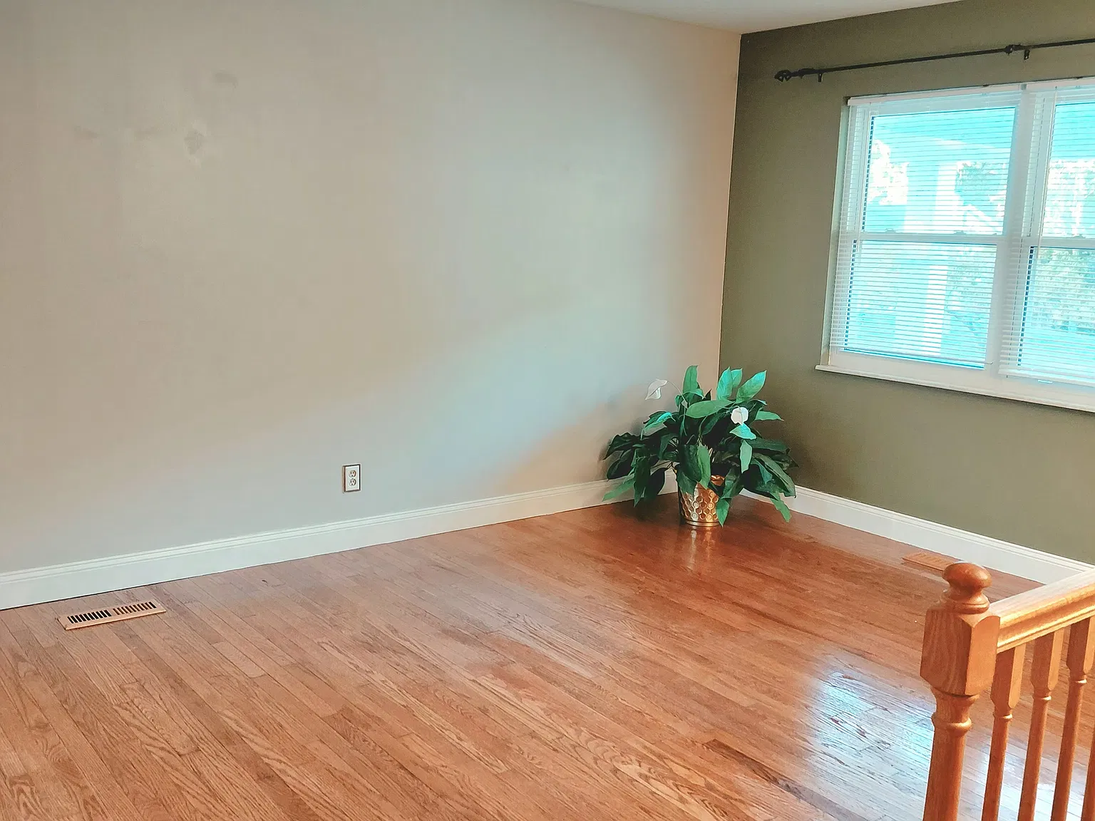 4 bed, 1754 sqft, $2,100 — Photo 4