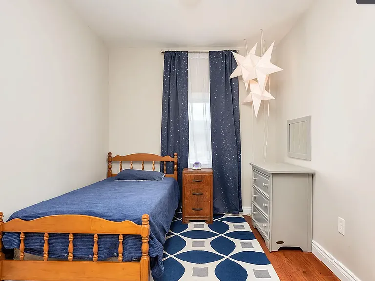 1109 E Wilt St — Photo 28
