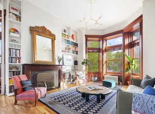 8 8th Ave APT 2F, Brooklyn, NY 11217