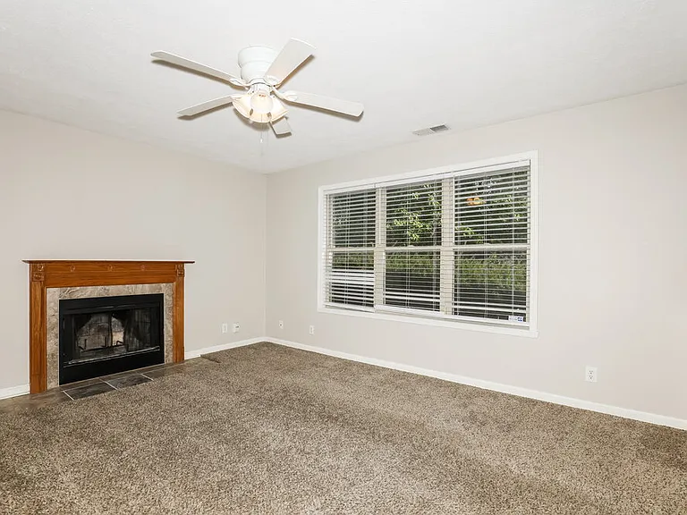 5287 Ivy Hill Dr — Photo 11