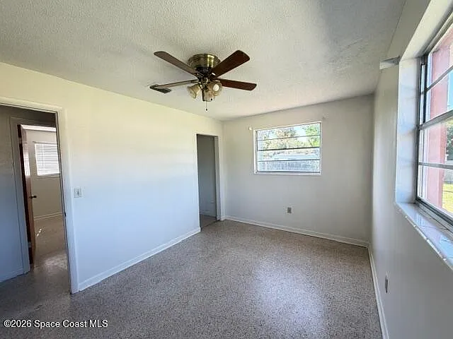 5963 Lord St — Photo 14