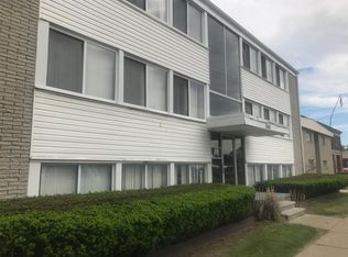 15097 Greenfield Rd #15097-16, Detroit, MI 48227