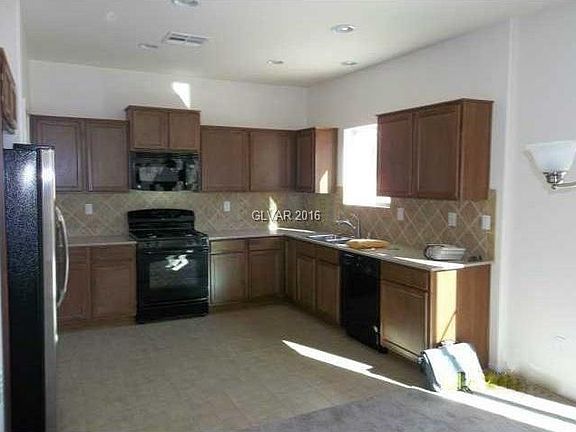 2nd image of 5468 Mercury Springs Dr