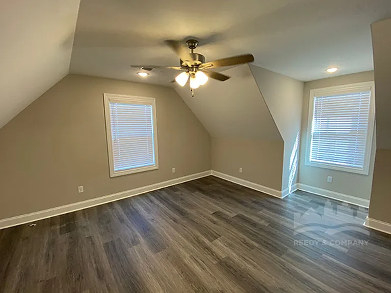 547 Rosalie Woods Dr — Photo 19