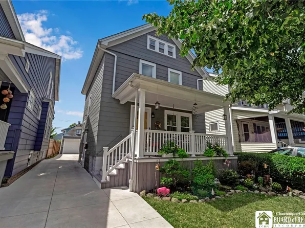 120 Lasalle Ave, Kenmore, NY 14217