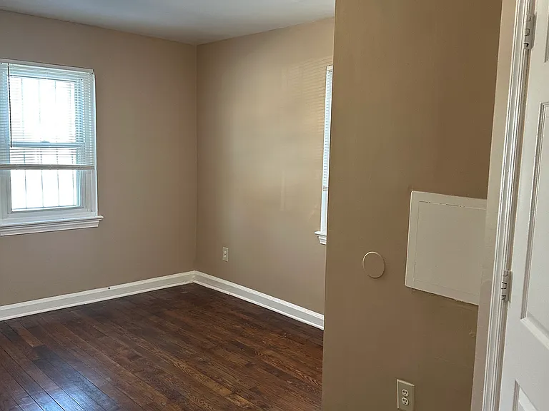 1449 Olive St NE #4 — Photo 28