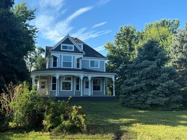 631 N Derby Ave, Giltner, NE 68841