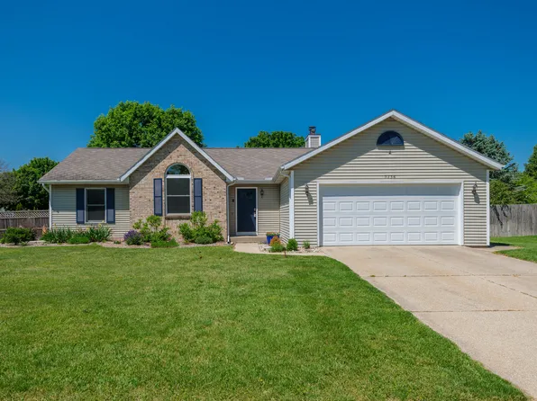 5736 Old Mission St, Portage, MI 49024