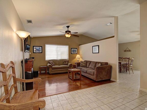 4th image of 7753 Rose Petal Way