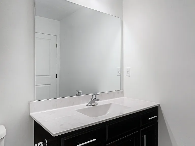 41 Long Bend Dr #14 — Photo 11