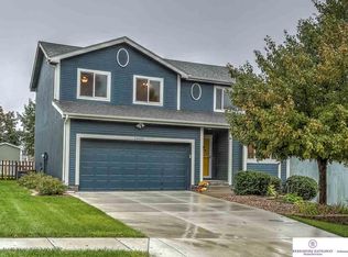 14603 Larimore Ave, Omaha, NE 68116