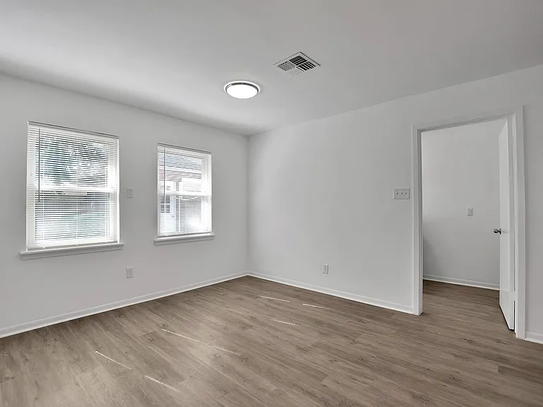 10513 Moorberry Ln — Photo 13
