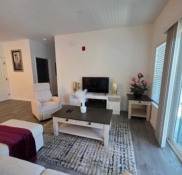 6475 Stockton Blvd — Photo 2