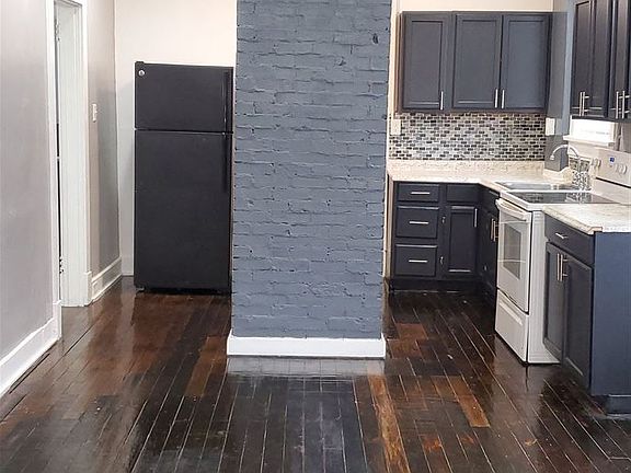 528 Wall APt 1 Dining Room- Kitchen 2