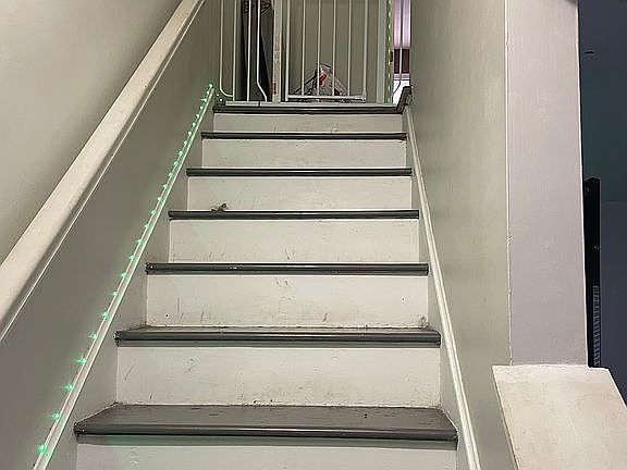 3rd image of 1121 Sherwood Dr APT 4