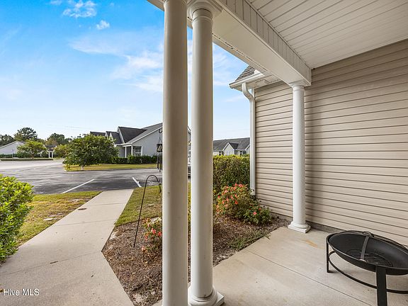 4th image of 1148 Red Bay Place
