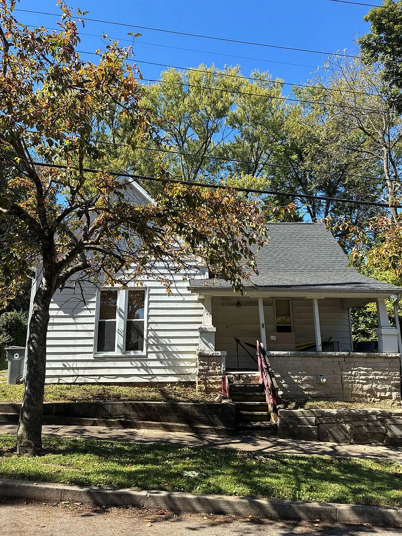 4 bedroom, 2 bath home on North Side of Bloomington: Available August 2027! — Photo 1