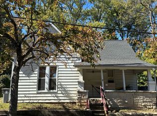 927 N Jackson St, Bloomington, IN 47404