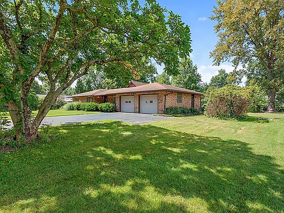 3rd image of 5626 Boy Scout Rd