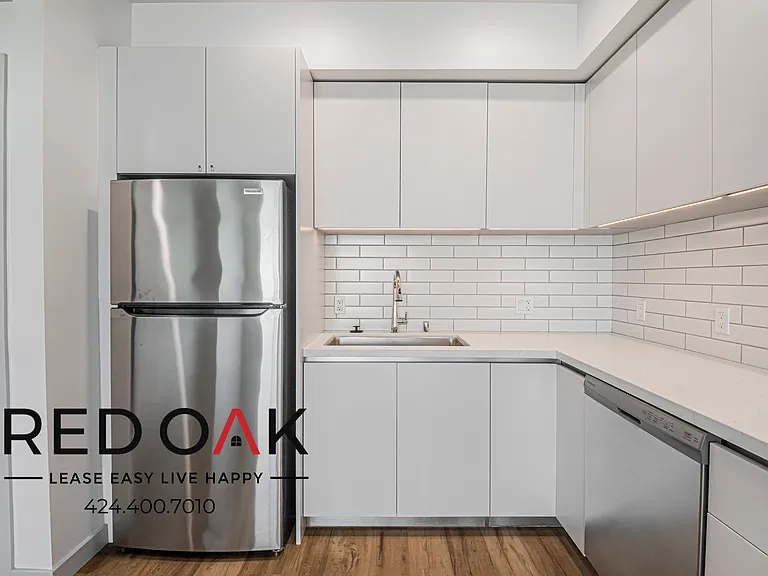 1240 Magnolia Ave #307 — Photo 6