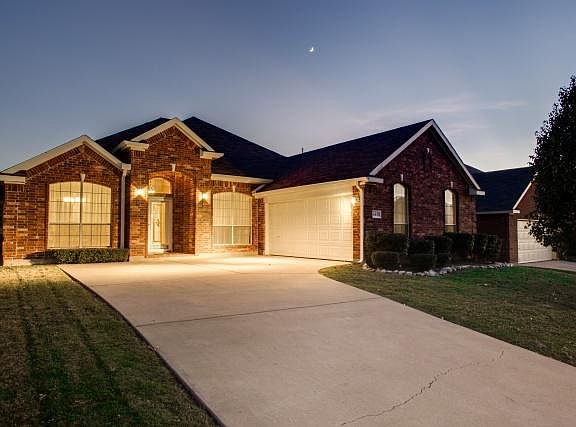 2nd image of 5421 Meadow Valley Dr