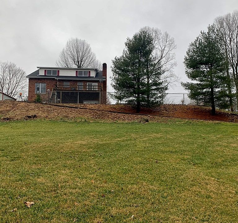 2nd image of 33 Forrest Ave