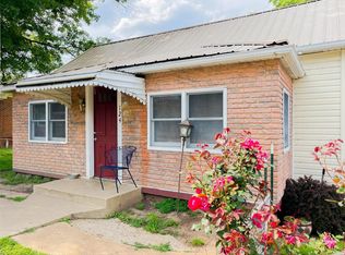 124 W Elvins Blvd, Park Hills, MO 63601