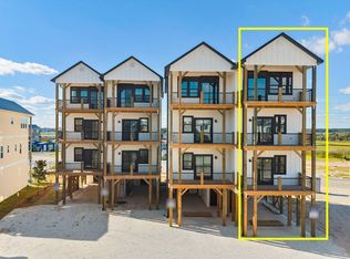 209 Shell Rd #3B, Surf City, NC 28445
