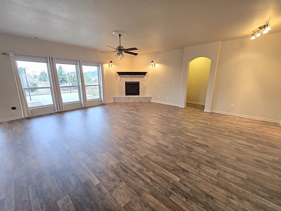 4th image of 1255 Woodmoor Acres Dr