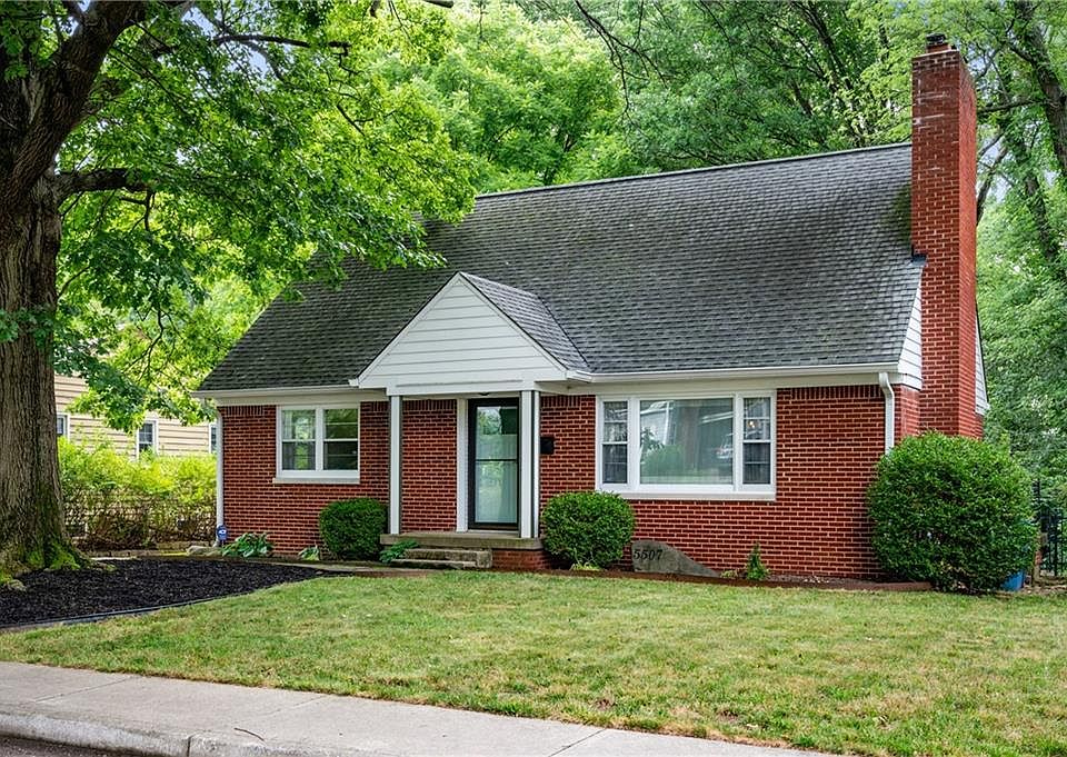 1st image of 5507 N Primrose Ave