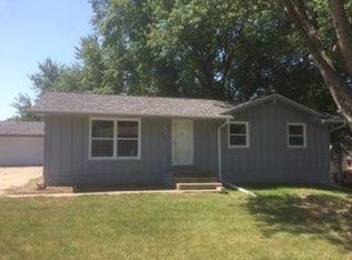 1011 Caroline Ter, Indianola, IA 50125