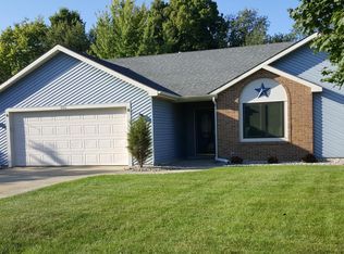 1106 Elm St, Auburn, IN