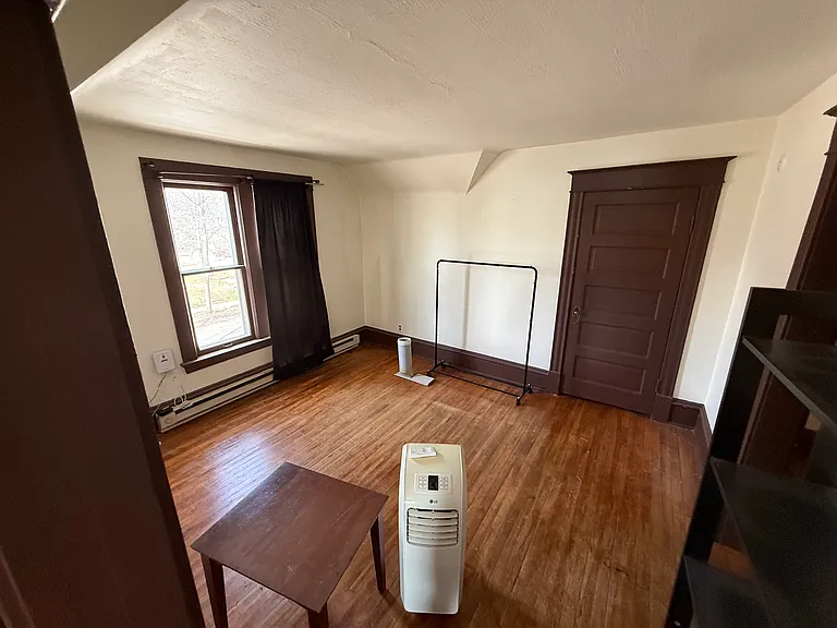 4049 Girard Ave N #1 — Photo 8