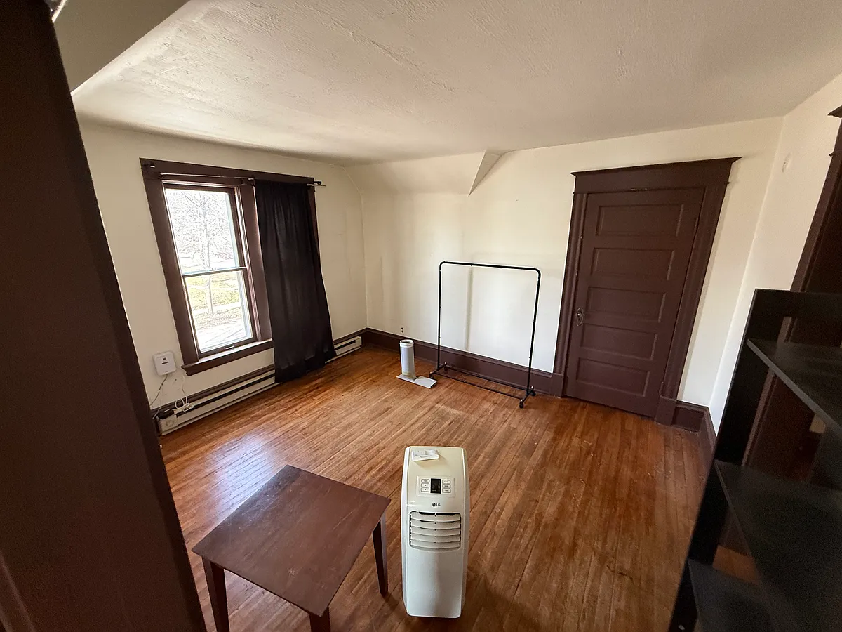 Building Photo - 4049 Girard Ave N #1
