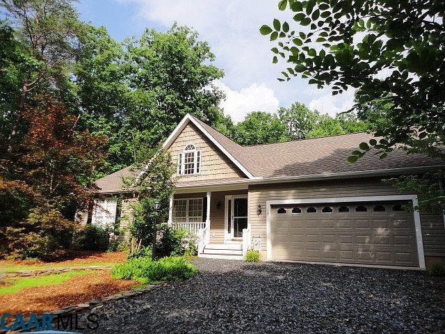 1st image of 15 Marwood Dr