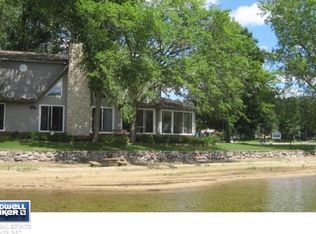 W6776 Fox Tail Point Rd, Wautoma, WI 54982