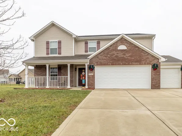 2386 Blackberry Ct, Greenwood, IN 46143