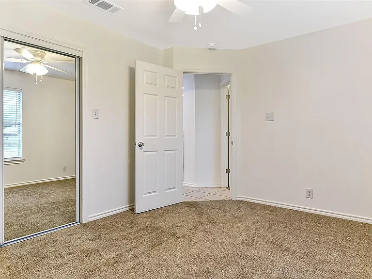 1026 W Coffin St #102 — Photo 13