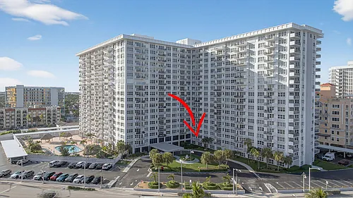 405 N Ocean Blvd Photo 1 405 N Ocean Blvd Photo 1