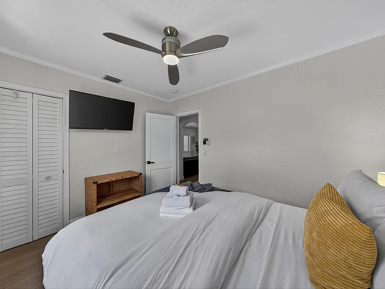 510 NE 8th Ave — Photo 32