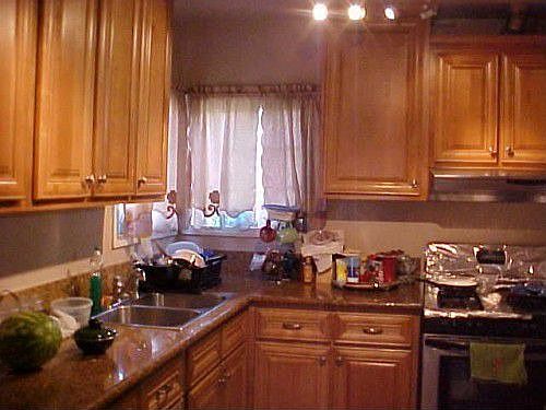 3rd image of 9509 Kauffman Ave