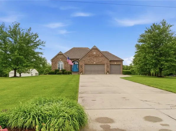 4620 New Lawrence Rd, Leavenworth, KS 66048