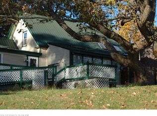 10 McDermott Rd, Raymond, ME 04071