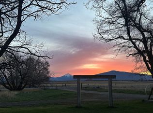 29867 Modoc Point Rd, Chiloquin, OR 97624