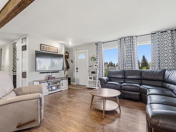 5th image of 5415 SW Willock Cres