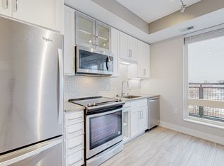 725 Cleveland Ave S #302, Saint Paul, MN 55116