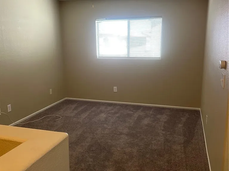 168 Gilliflower Ave — Photo 9
